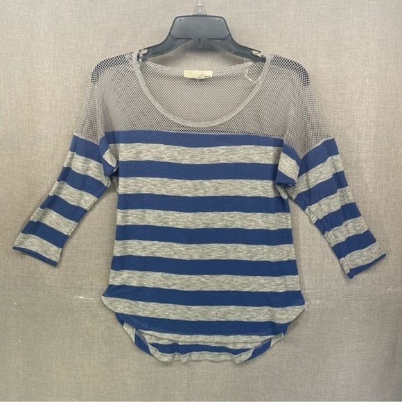 Derek Heart Tops - Derek Heart 3 Quarter sleeve Blue and grey striped Top fishnet Wolmen Size | M